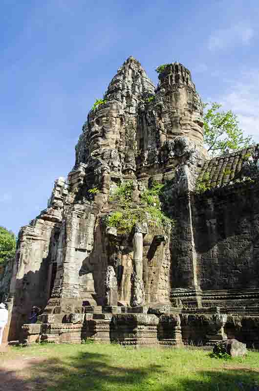 43 - Camboya - Angkor - ciudad de Angkor Thom - puerta sur